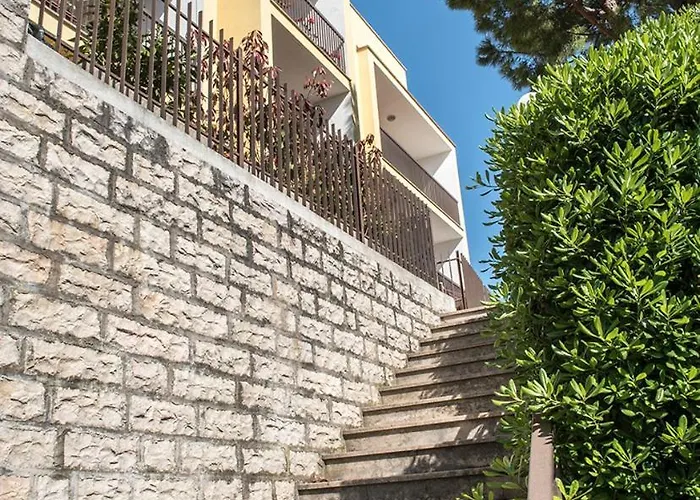 N060 - Numana, Con Garage A 100mt Dal Mare * Numana