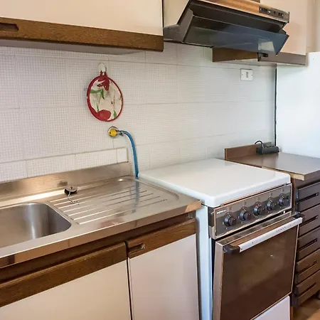 N060 - Numana, Con Garage A 100mt Dal Mare