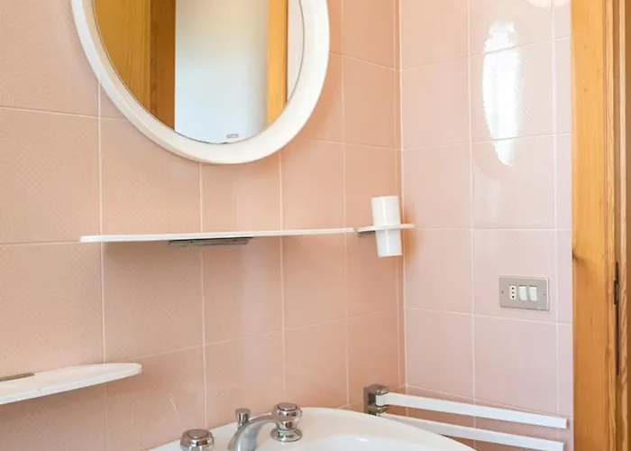 N060 - Numana, Con Garage A 100mt Dal Mare Appartement Numana